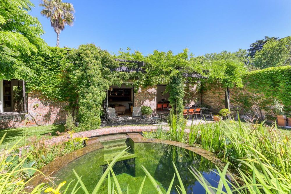 Constantia Hideaway