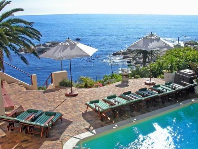 Photo 2 of Camps Bay Terrace accommodation in Camps Bay, Cape Town with 5 bedrooms and 5 bathrooms