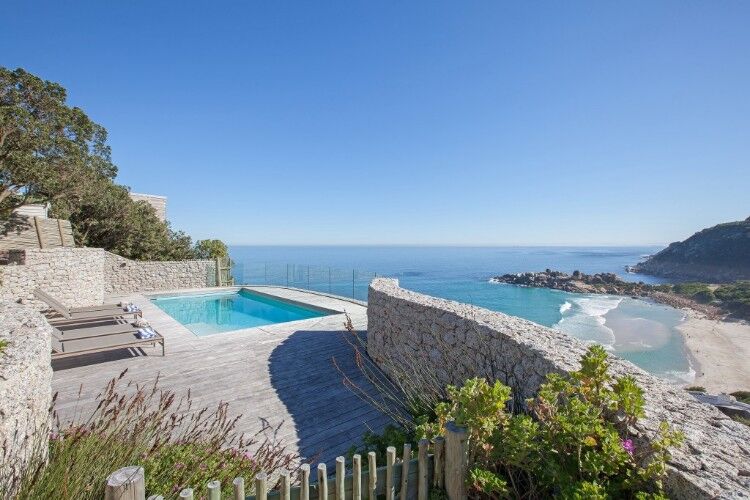 Photo 2 of Beach House – Llandudno accommodation in Llandudno, Cape Town with 4 bedrooms and 4 bathrooms