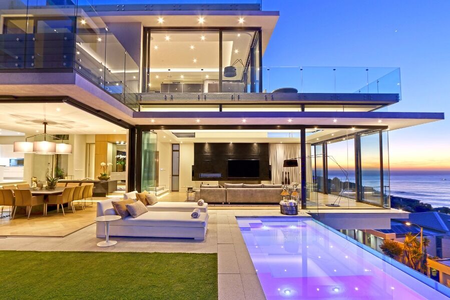 Photo 1 of Titan Villa accommodation in Bantry Bay, Cape Town with 5 bedrooms and 5 bathrooms